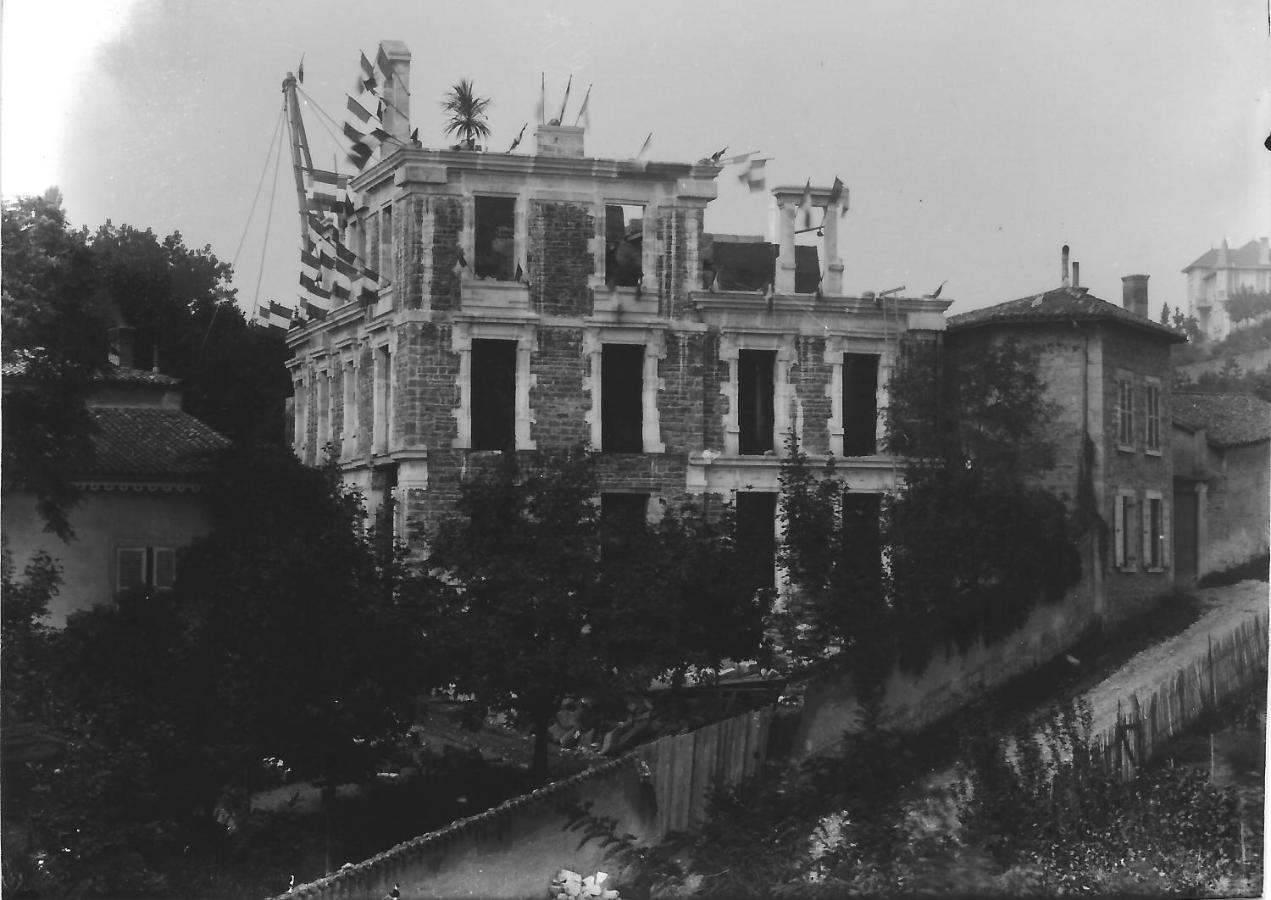 Hotel-Musee Villa Bagatelle Irigny Exterior foto